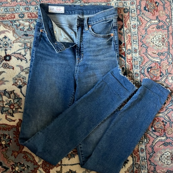 Gap sky high true skinny jeans - Picture 2 of 7